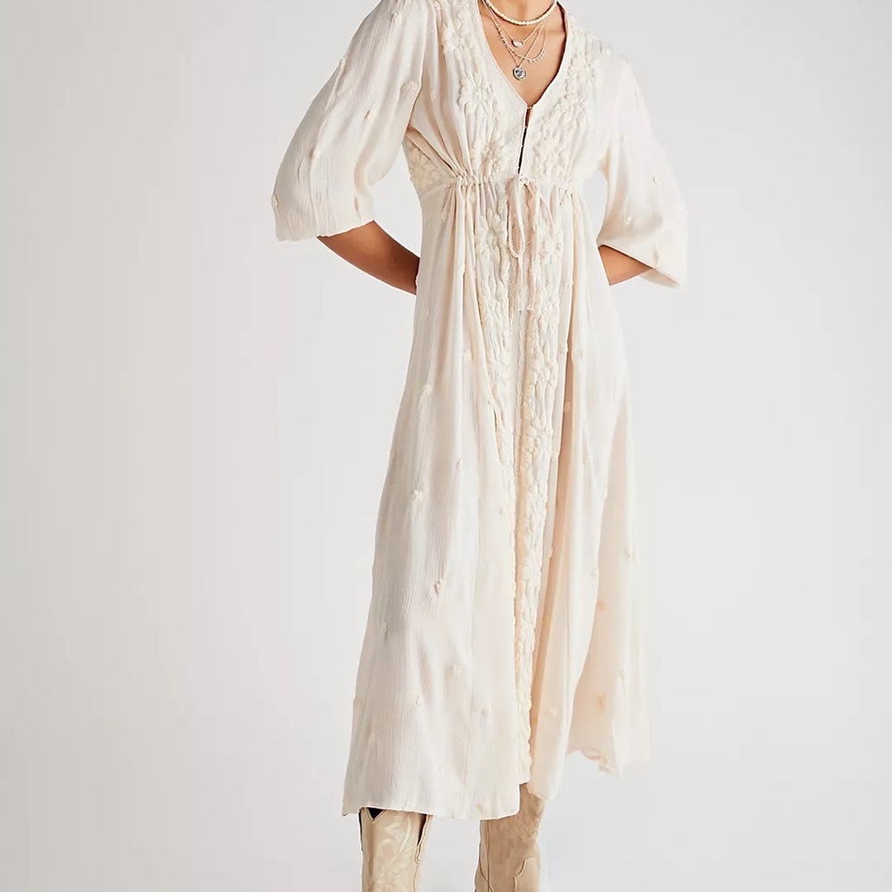 Free People Embroidered Fable Midi Dress - Antique Peach - Never Worn